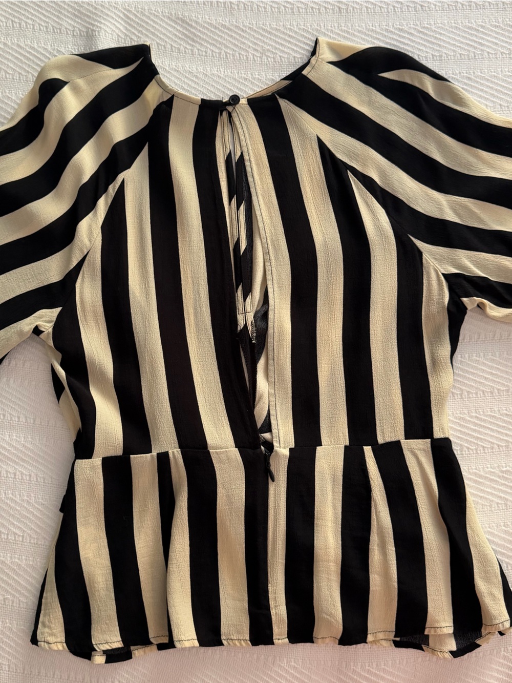 Topshop Striped Tie Front Blouse | Black Cream Keyhole Back Top | US Size 8 - Picture 5 of 6